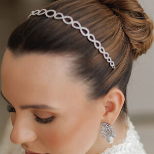 Tiara Infinity